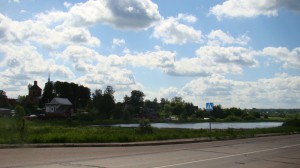 Вид на поселок. Коттеджный поселок по Дмитровскому шоссе.